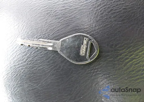 2001 Nissan Frontier Crew Cab Xe z USA, uszkodzony, nr VIN 1N6ED27T11C374202